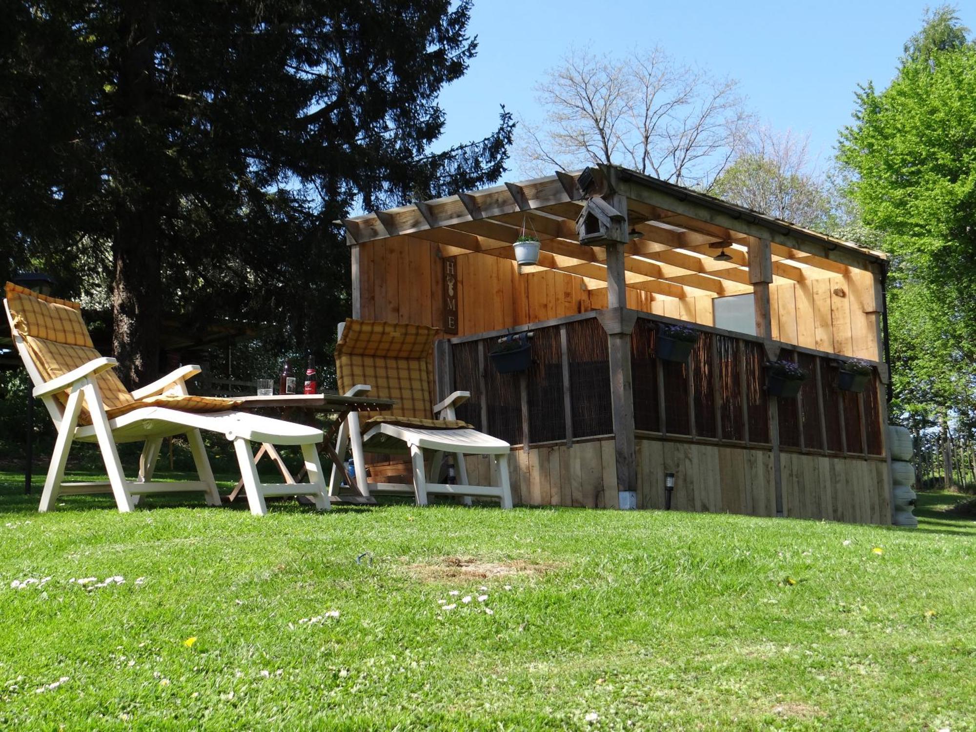 B&B Le Bruissement Bievre Exterior photo
